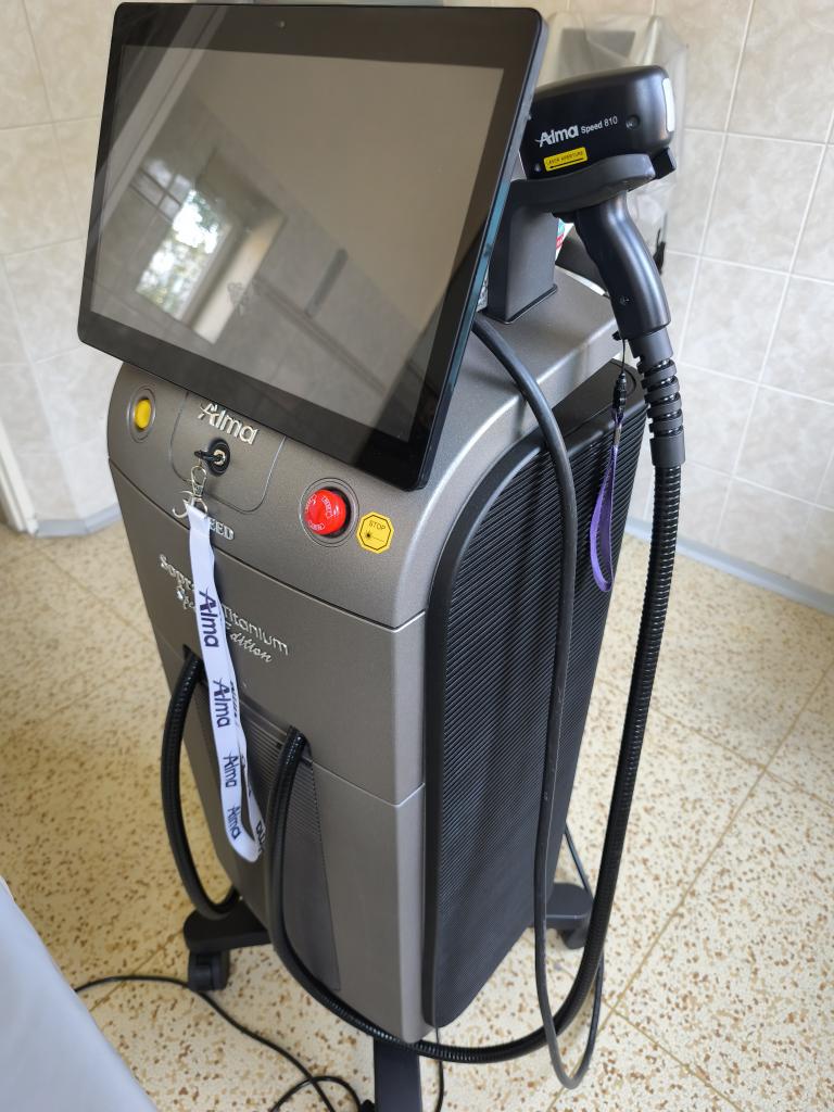 Laserový přístroj Alma Soprano Titanium 230 V vč. příslušenství
