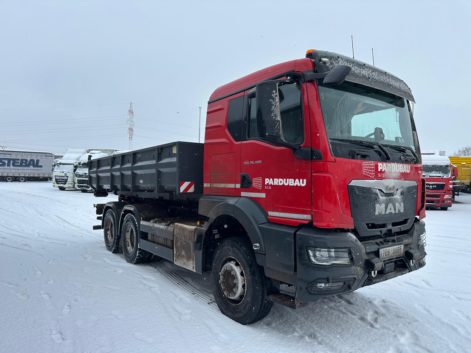 MAN TGS 26.480 6x4 BL CH truck