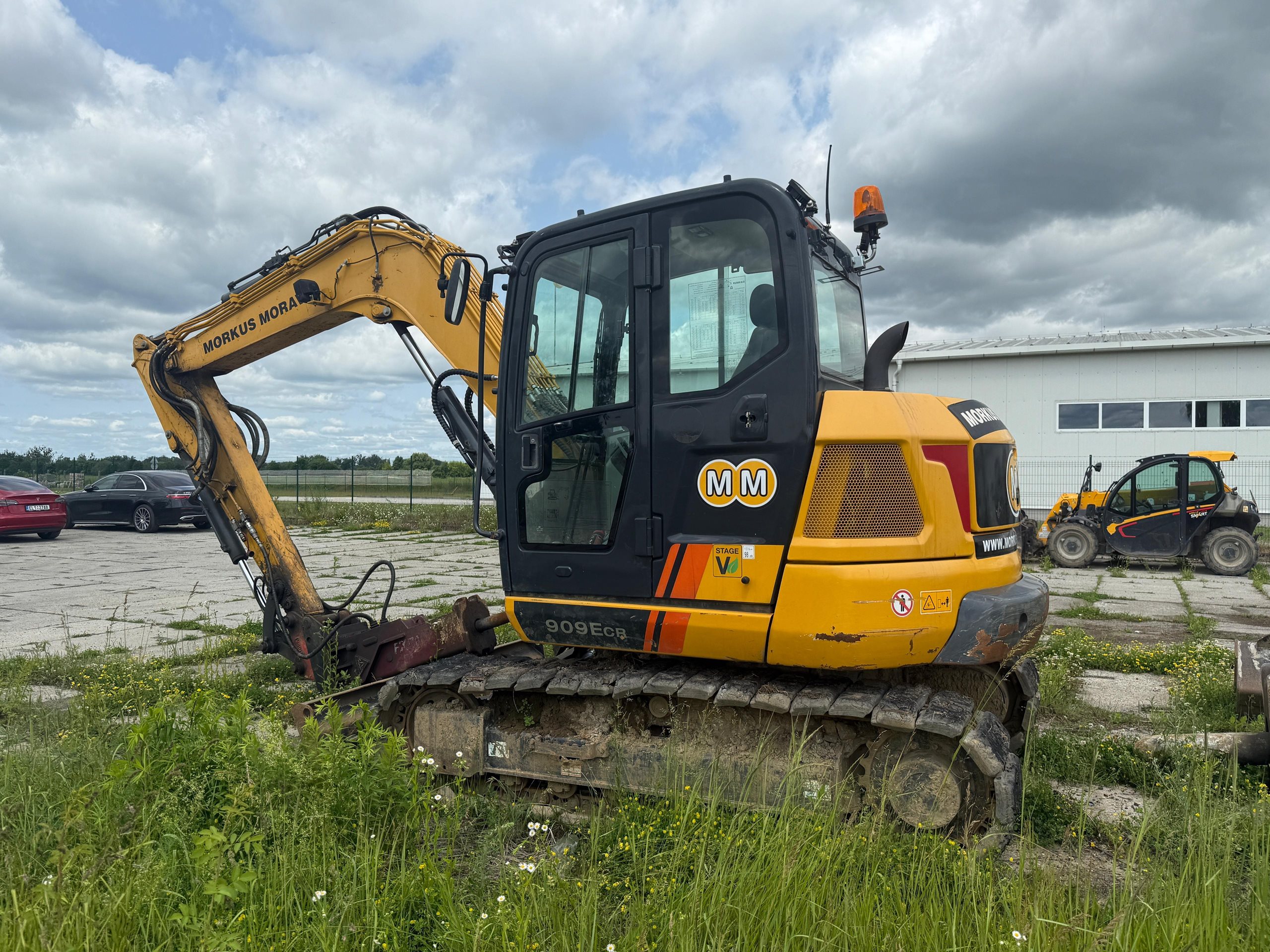 Hydraulické pásové rypadlo LiuGong 909ECR vč.přísl.